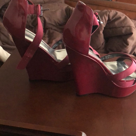 Wedges - Picture 3 of 4